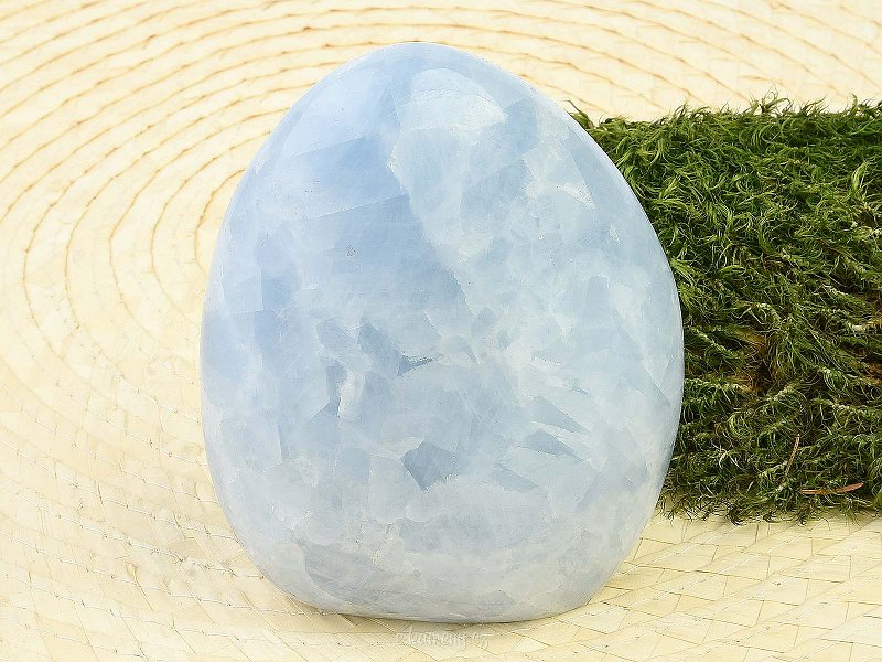 Stojící kámen modrý kalcit (699g)